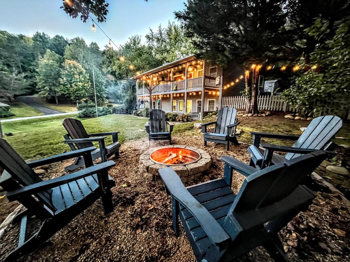 Ole Smoky Bnb - Game Room, Hot Tub, Mtn Views! Pigeon Forge Kültér fotó