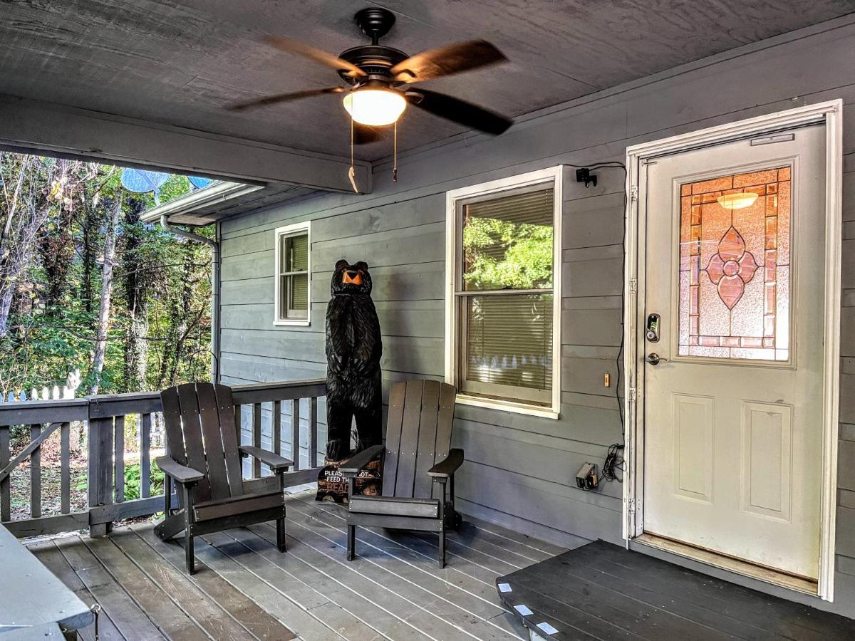 Ole Smoky Bnb - Game Room, Hot Tub, Mtn Views! Pigeon Forge Kültér fotó