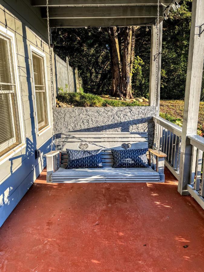 Ole Smoky Bnb - Game Room, Hot Tub, Mtn Views! Pigeon Forge Kültér fotó